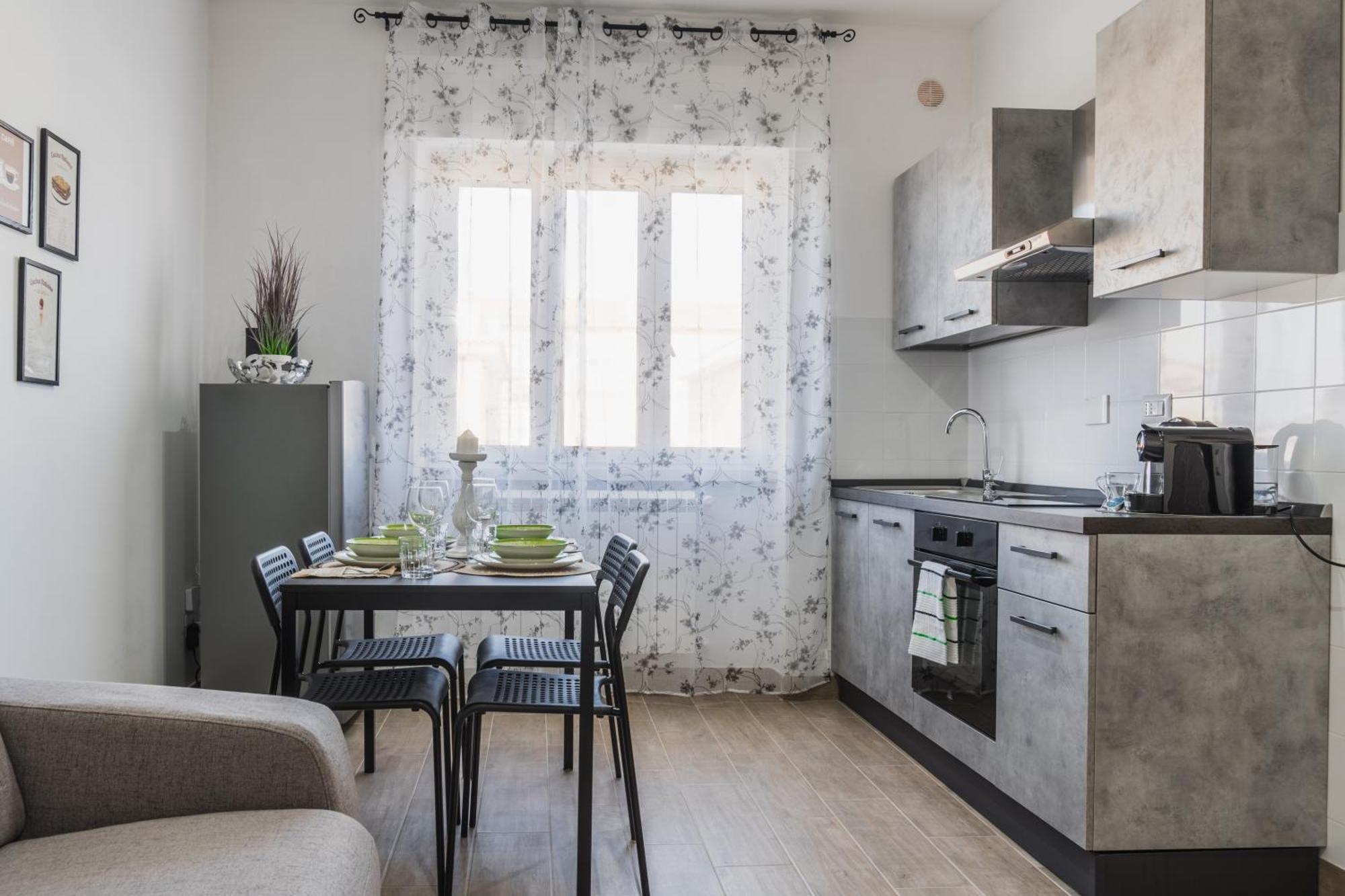 Enjoy And Fly Apartment Фиумичино Екстериор снимка